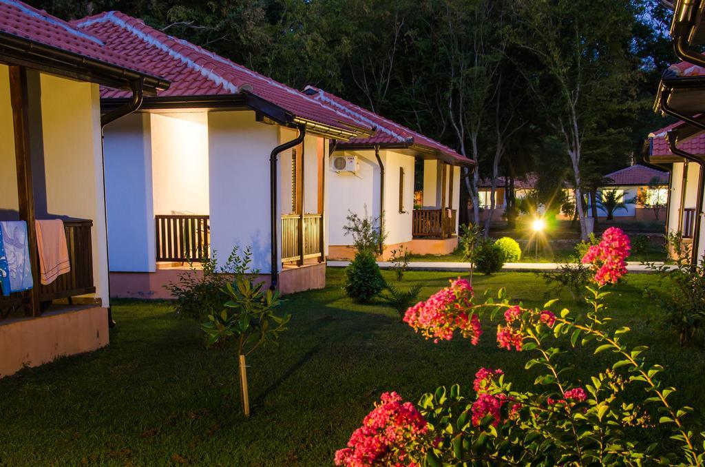 Hotel Htp Velika Plaza Ulcinj Zimmer foto