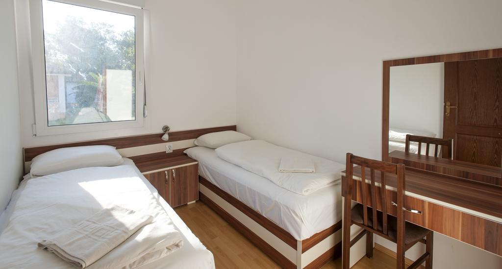 Hotel Htp Velika Plaza Ulcinj Zimmer foto